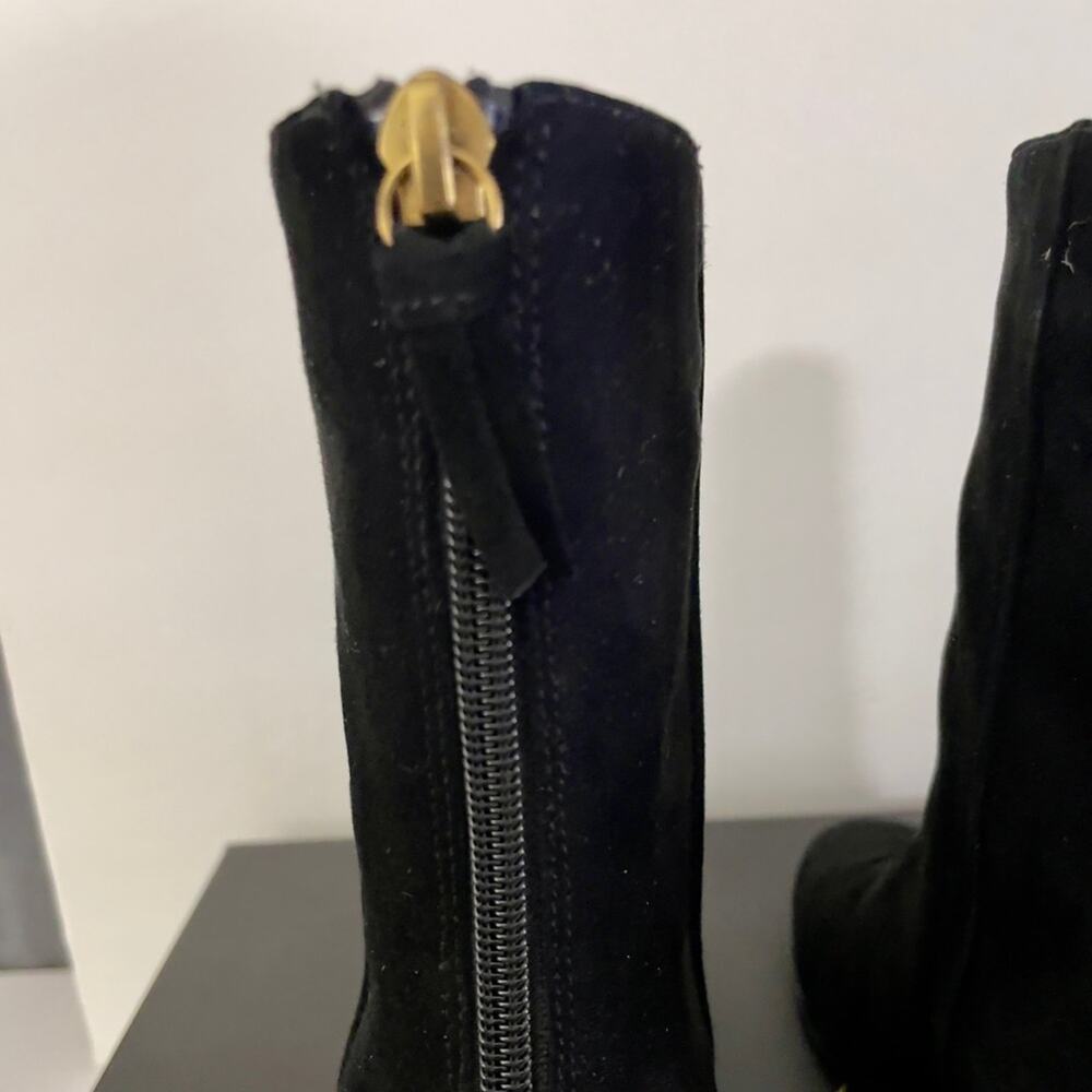 J Crew Willa Kid Suede Ankle Boots Size 8.5 Chic Modern Versatile Bootie - Picture 3 of 7